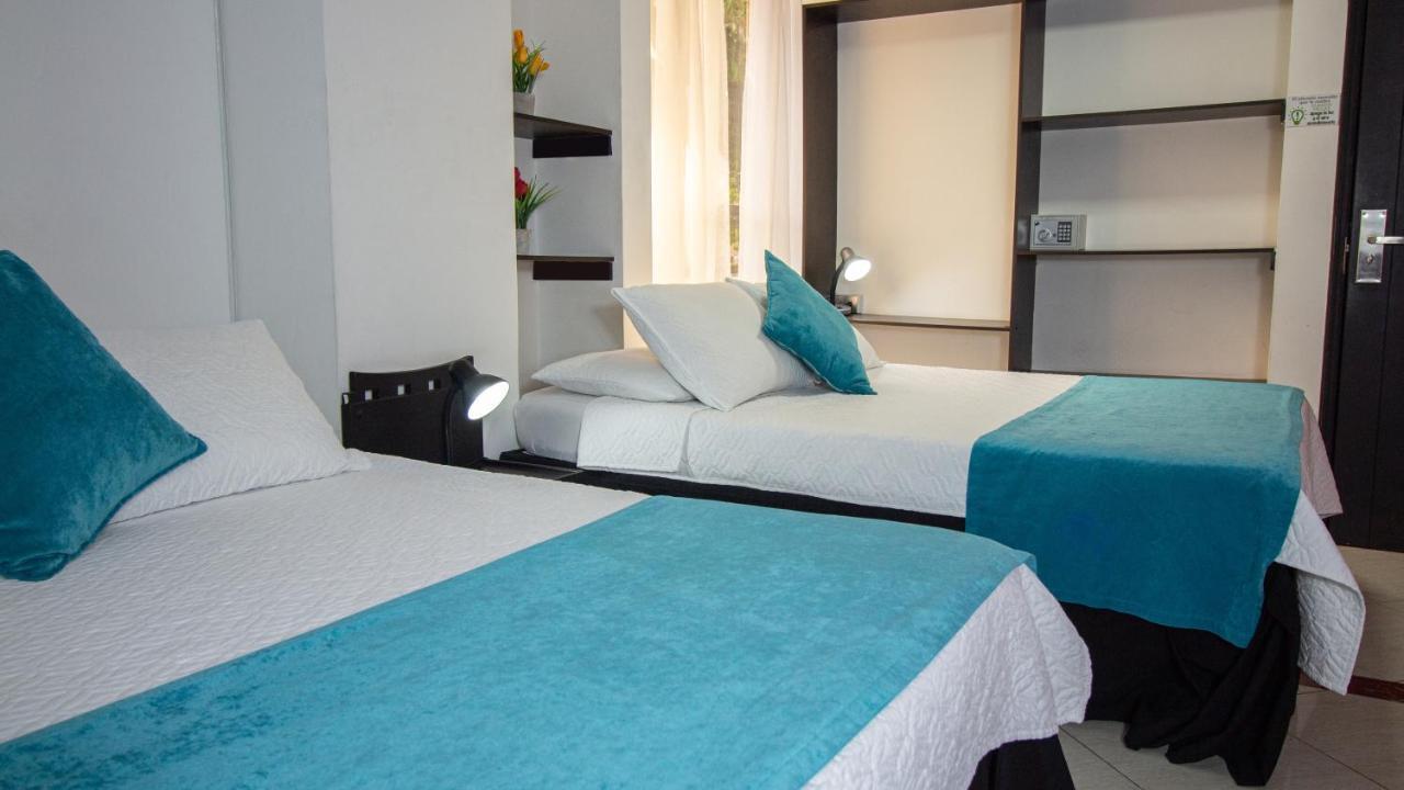 Aw Hotel Urban Estadio Cali Esterno foto
