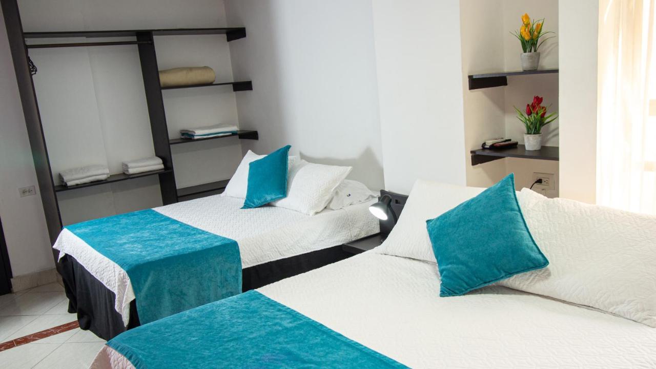 Aw Hotel Urban Estadio Cali Esterno foto